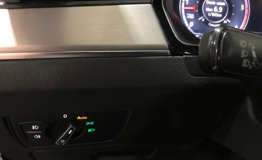 VOLKSWAGEN Passat Variant 2.0TDi 150 DSG SPORT