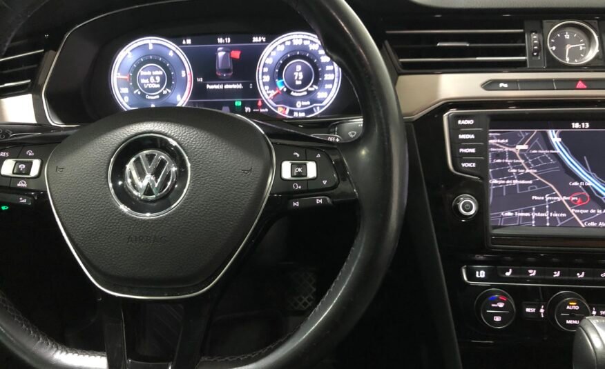 VOLKSWAGEN Passat Variant 2.0TDi 150 DSG SPORT