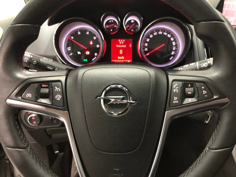 OPEL Zafira Tourer 2.0CDTi Excellence