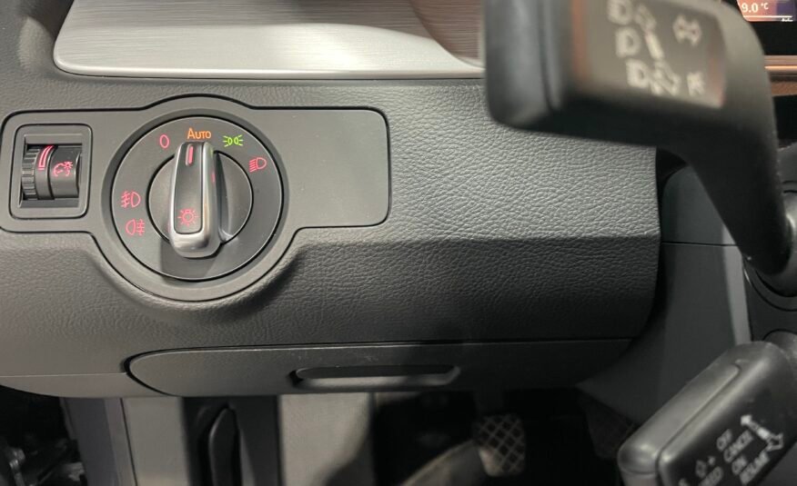 VOLKSWAGEN Passat CC 2.0TDi 140cv