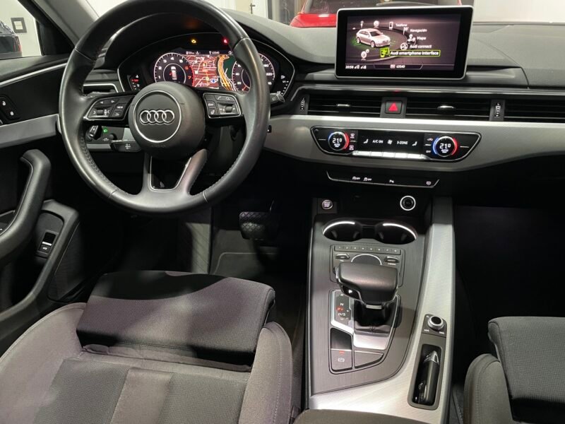 AUDI A4 Avant 35TFSI SLINE