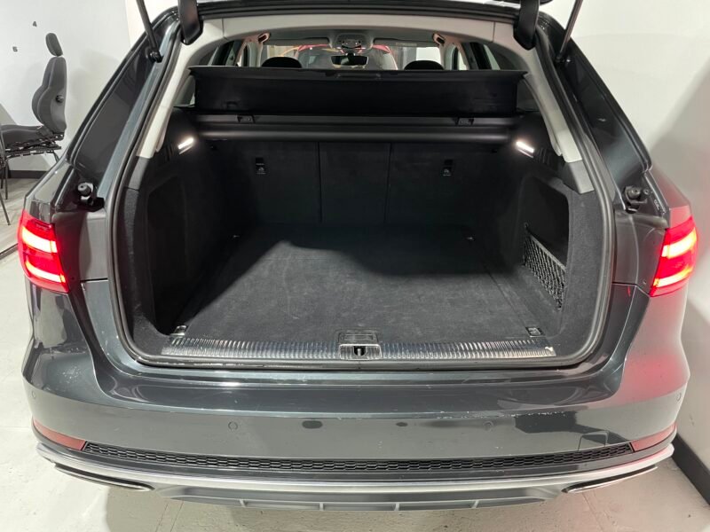 AUDI A4 Avant 35TFSI SLINE