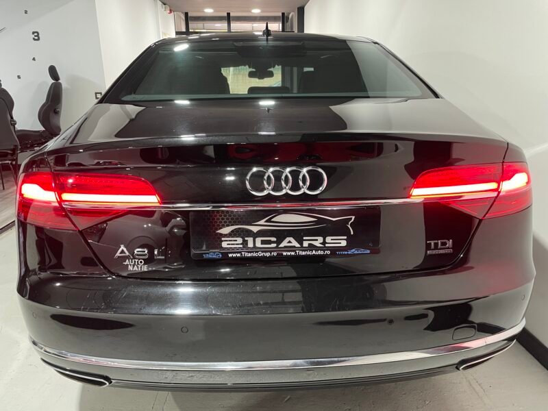 AUDI A8 3.0TDi Clean Quattro Tiptronic