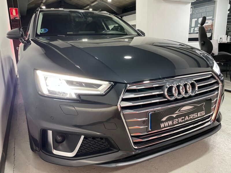 AUDI A4 Avant 35TFSI SLINE