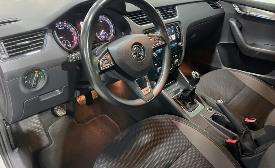 SKODA Octavia Scout 2.0TDi 150 4×4