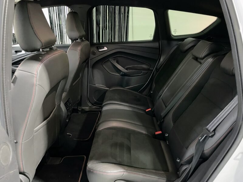 FORD Kuga 2.0TDCi 150cv ST-LINE