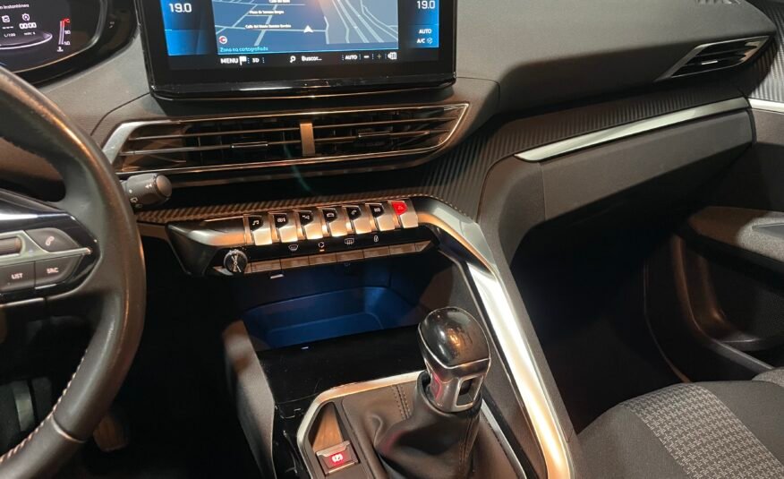 PEUGEOT 3008 1.5 BlueHDi