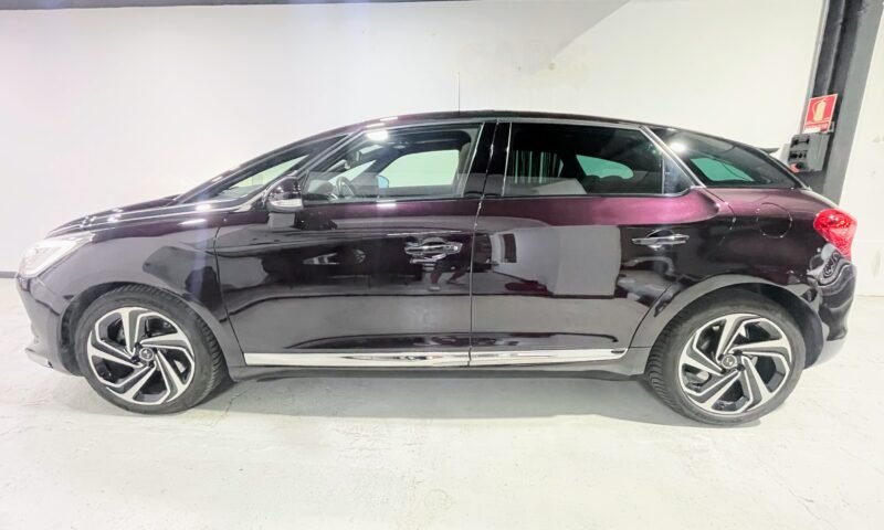DS 5 2.0HDi 180 Sport Chic