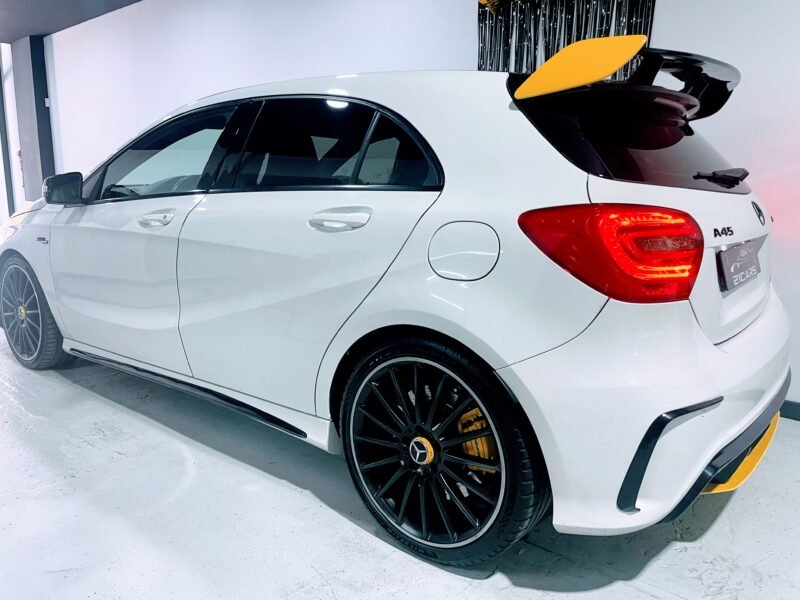 MERCEDES-BENZ A45 AMG