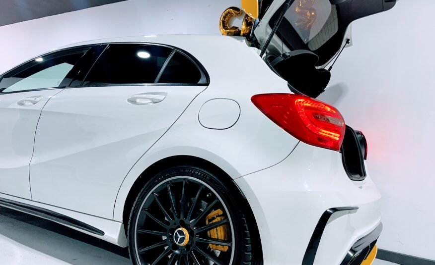 MERCEDES-BENZ A45 AMG
