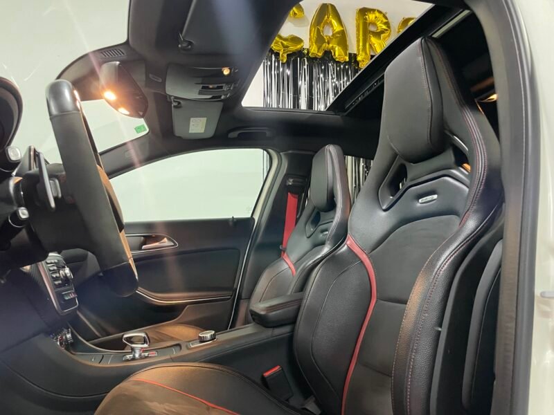 MERCEDES-BENZ A45 AMG