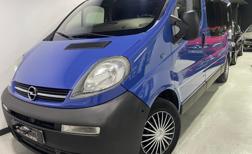 OPEL Vivaro 2.5 CDTi 135 CV CAMPER