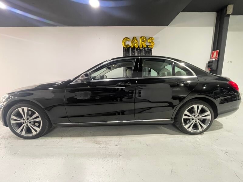 MERCEDES-BENZ C 220d Avantgarde