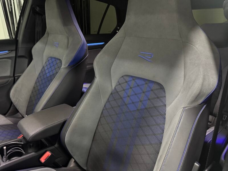 VOLKSWAGEN Golf 2.0TSI R 320cv 4Motion