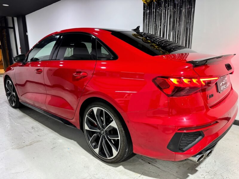 AUDI S3 2.0TFSi 310 One Edition