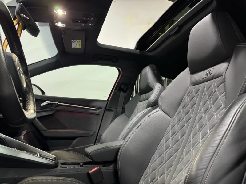 AUDI S3 2.0TFSi 310 One Edition