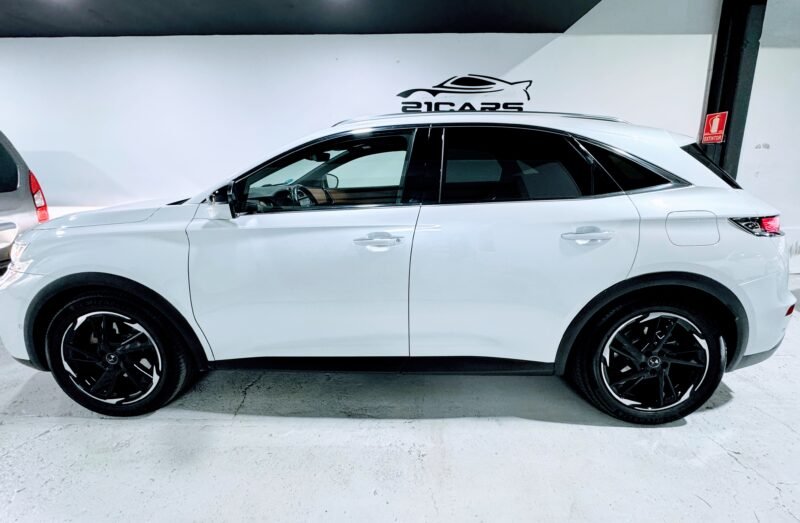 DS 7 E-Tense 4×4 Opera