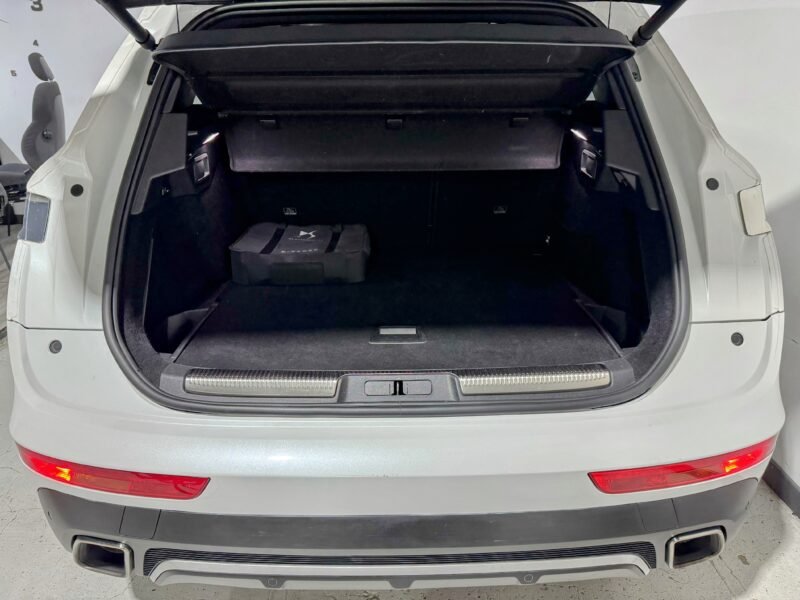 DS 7 E-Tense 4×4 Opera