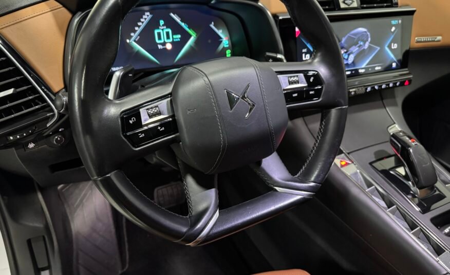 DS 7 E-Tense 4×4 Opera
