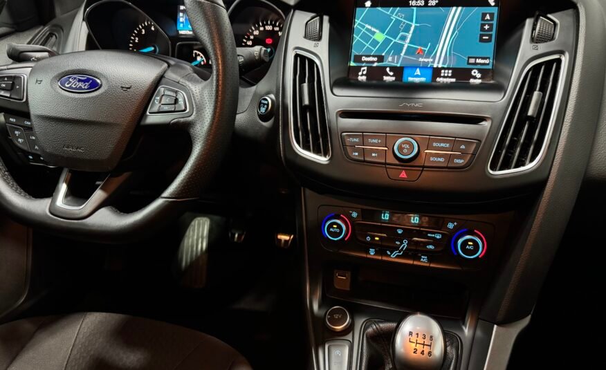 FORD Focus 1.0 EcoBoost ST-LINE