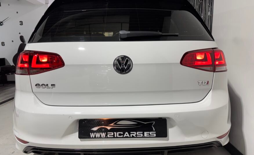 VOLKSWAGEN Golf 1.6TDi R-Line