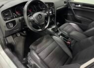 VOLKSWAGEN Golf 1.6TDi R-Line