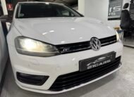VOLKSWAGEN Golf 1.6TDi R-Line