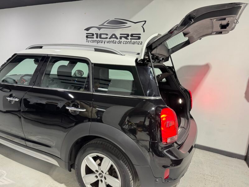 MINI COUNTRYMAN Cooper D 150cv Auto