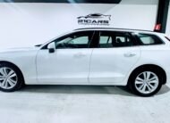 VOLVO V60 B4 Momentum