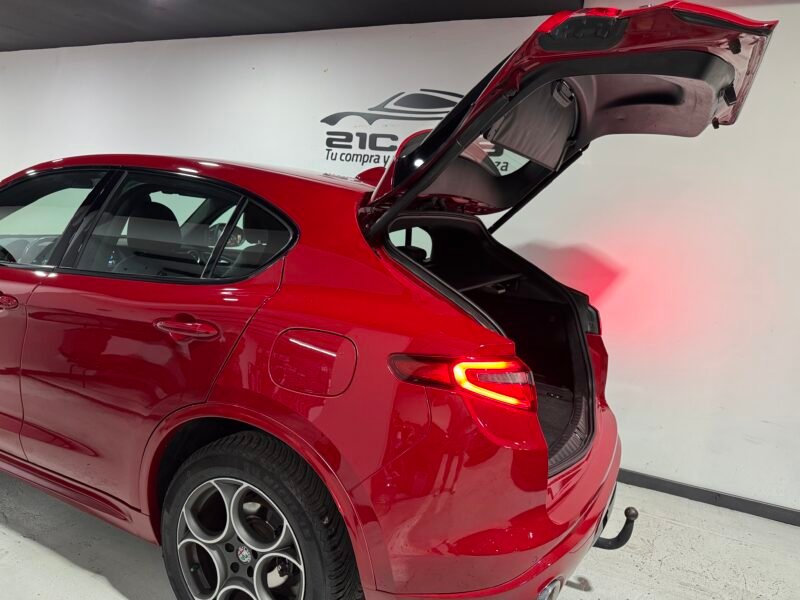 ALFA ROMEO STELVIO 2.2JTDM 210 Q4