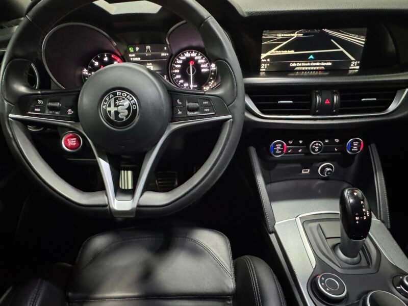 ALFA ROMEO STELVIO 2.2JTDM 210 Q4